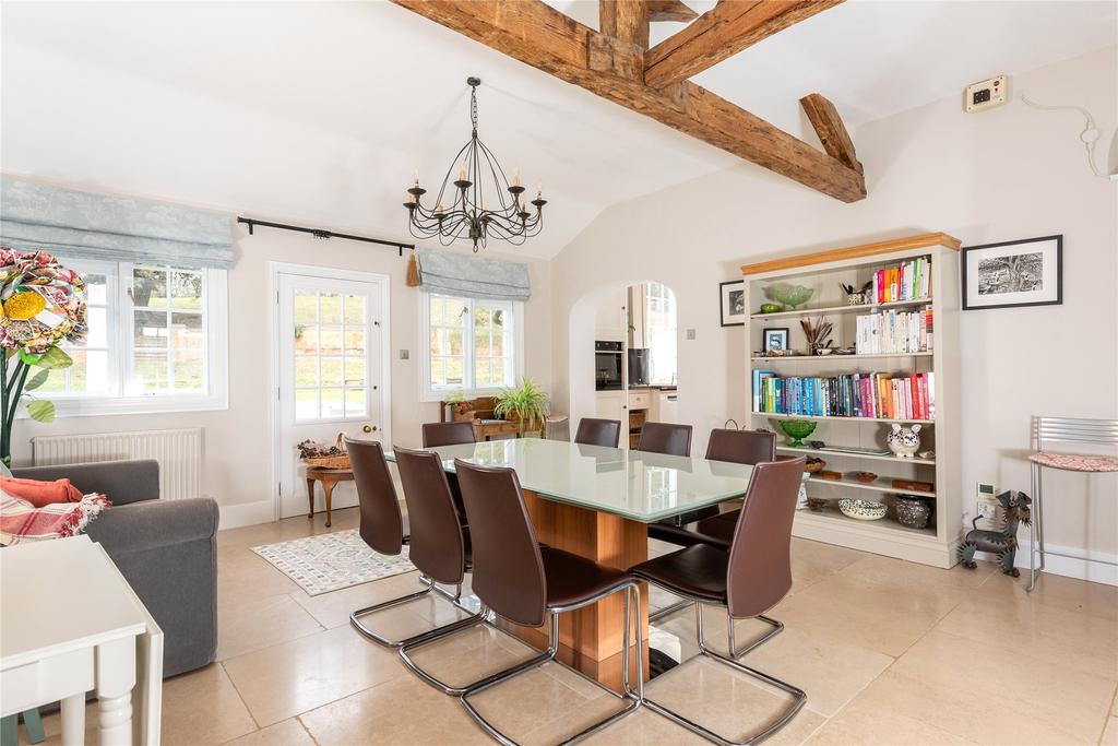 Breakfast Room