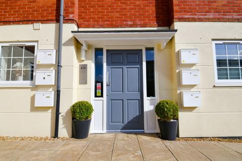 2 bedroom flat for sale, Kings Park, Leigh, WN7