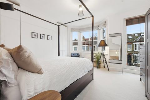 3 bedroom terraced house for sale, Churchill Road, London, NW2