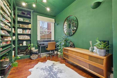 3 bedroom terraced house for sale, Churchill Road, London, NW2