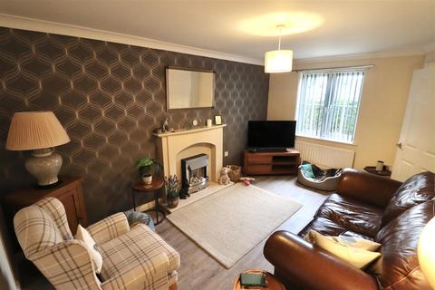2 bedroom terraced house for sale, Loxley Way, Brough