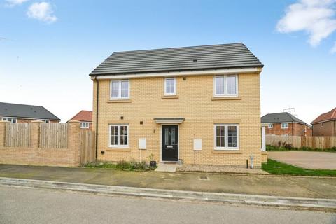 3 bedroom semi-detached house for sale, Crossthwaite Drive, Eaglescliffe, Stockton-on-Tees, TS16