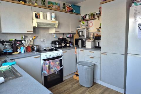 2 bedroom end of terrace house for sale, Appletree Court, Weston-Super-Mare BS22
