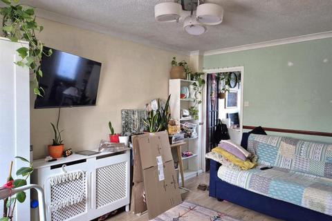 2 bedroom end of terrace house for sale, Appletree Court, Weston-Super-Mare BS22