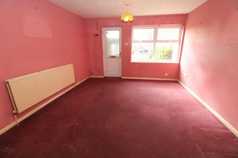 2 bedroom terraced house for sale, Crediton Close, Bedford, MK40