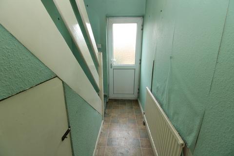 2 bedroom terraced house for sale, Crediton Close, Bedford, MK40
