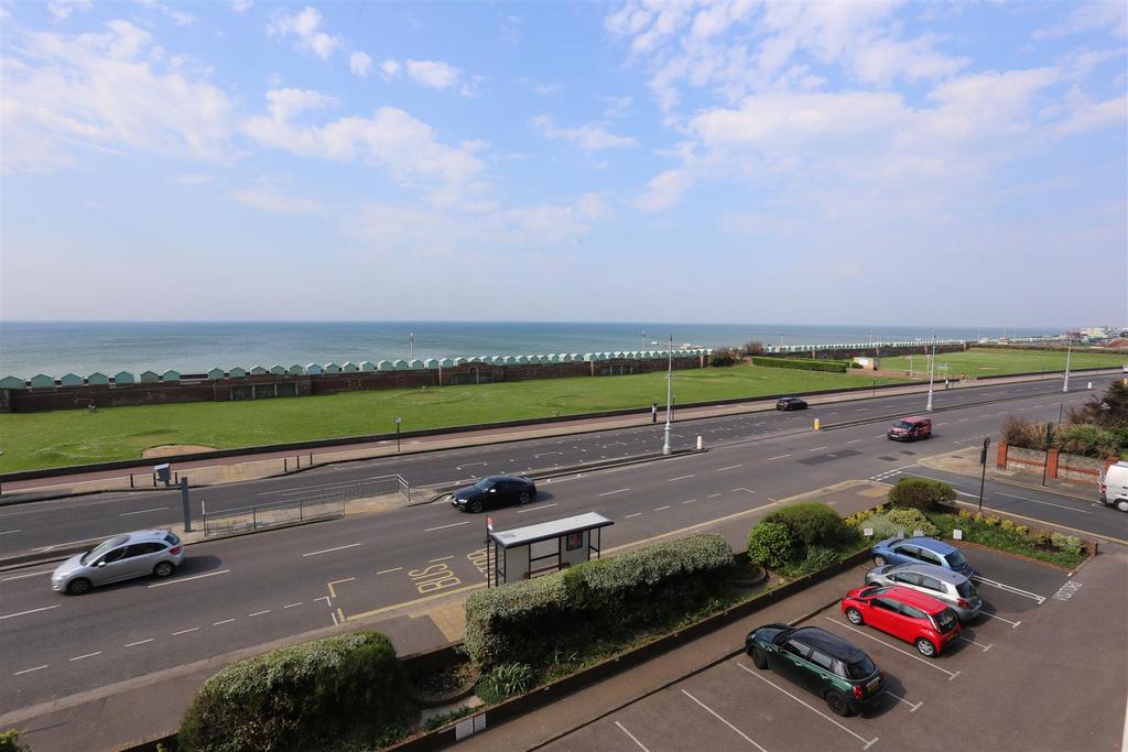 24 Braemore Crt view.JPG