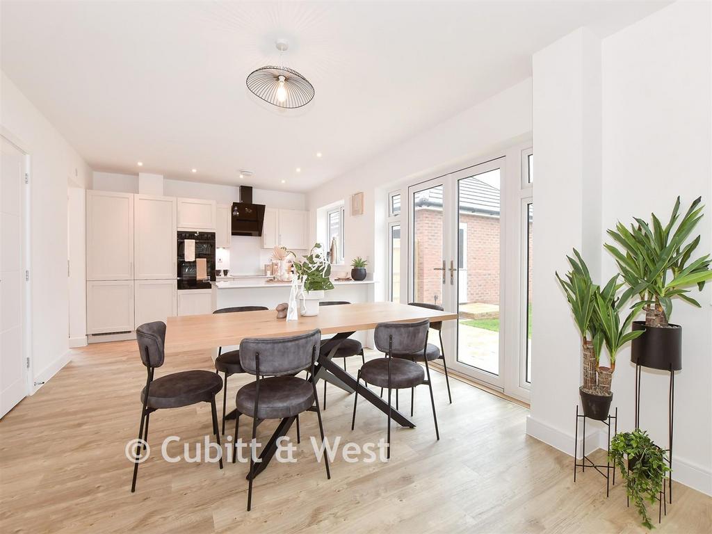 Kitchen / Family Room