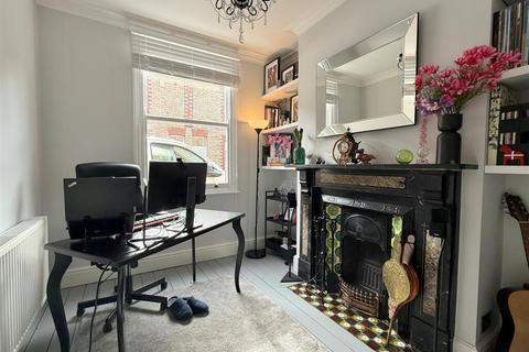 undefined, Sutherland Street, York