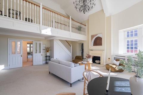 3 bedroom flat to rent, Ockham Lane, Cobham, Surrey KT11