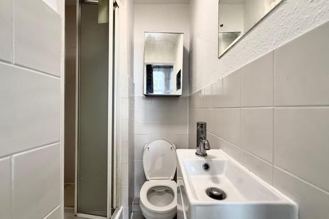 undefined, Emanuel Avenue, Acton W3