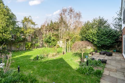 4 bedroom house for sale, Waverley Road, Farnborough, GU14