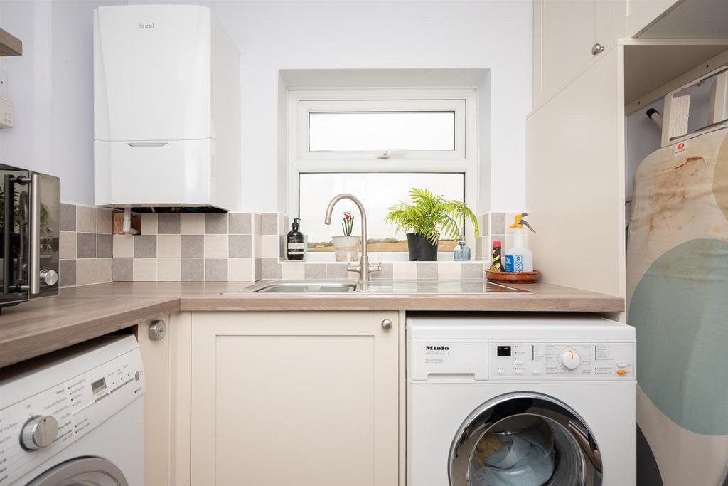 10 Bears Road,Paston-41.jpg