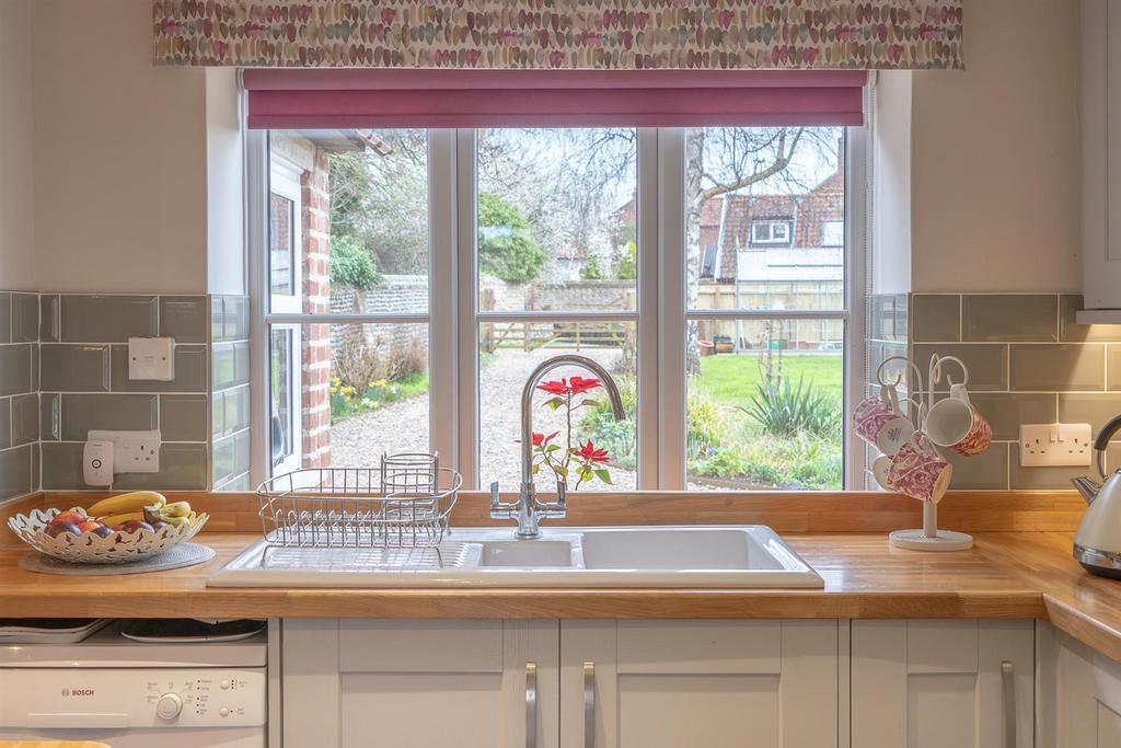 10 Bears Road,Paston-38.jpg