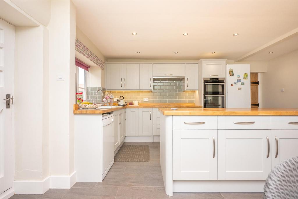 10 Bears Road,Paston-36.jpg