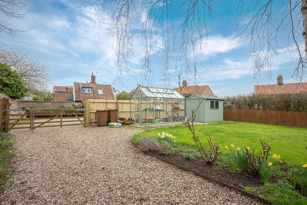 10 Bears Road,Paston-13.jpg