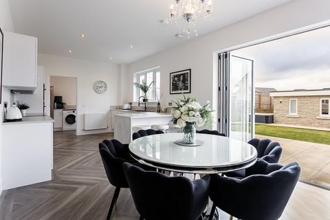 5 bedroom detached house for sale, Ben Avon Drive, East Calder, Livingston, EH53