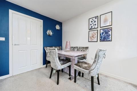 undefined, Waring Crescent, Aston Clinton, Aylesbury