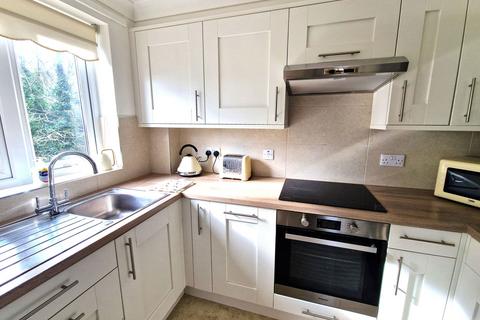 2 bedroom flat for sale, Salterton Road, Exmouth, EX8 2DW