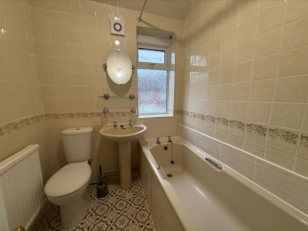 Bathroom.jpeg