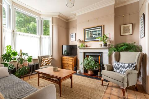 3 bedroom terraced house for sale, Lanvanor Road, London