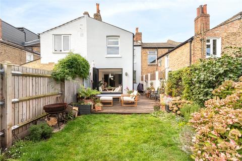 3 bedroom terraced house for sale, Lanvanor Road, London