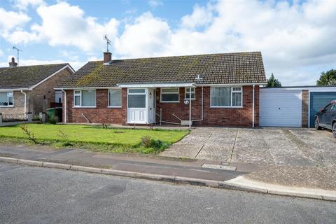 undefined, Paddock Close, Belton