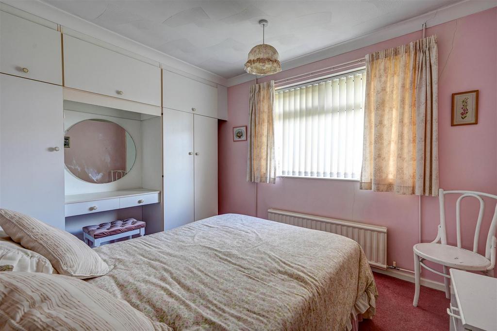 Bedroom 2.jpg