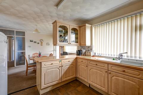 undefined, Paddock Close, Belton