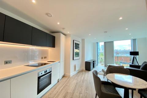 1 bedroom apartment to rent, Three60, Silvercroft Street, Manchester