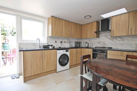undefined, Burlington Road, New Malden