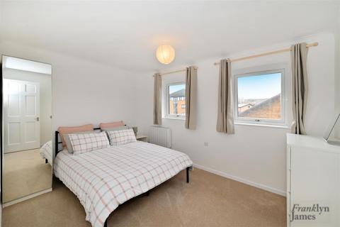 2 bedroom apartment for sale, Teaping Street