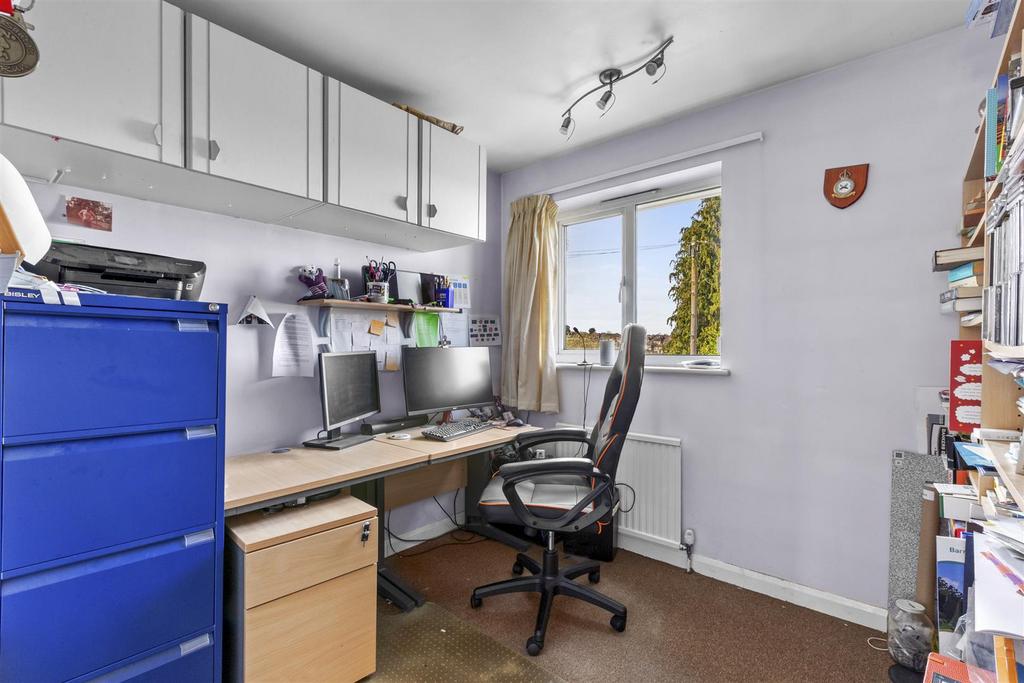 3 Sabina Close, HP12 3 HF-5.jpg