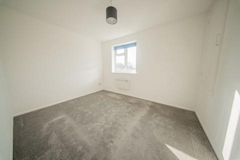 1 bedroom flat for sale, Larch Way, Haywards Heath, RH16