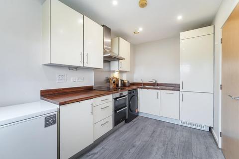 3 bedroom semi-detached house for sale, Parkview Way, Epsom