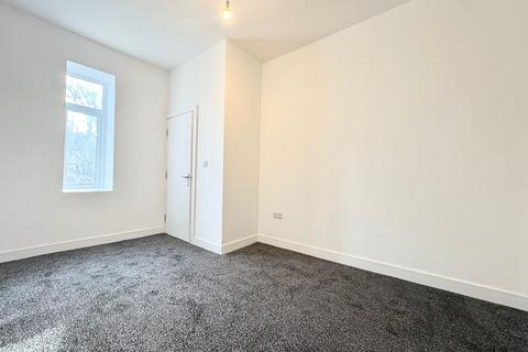 undefined, Etna Street, BRADFORD BD7