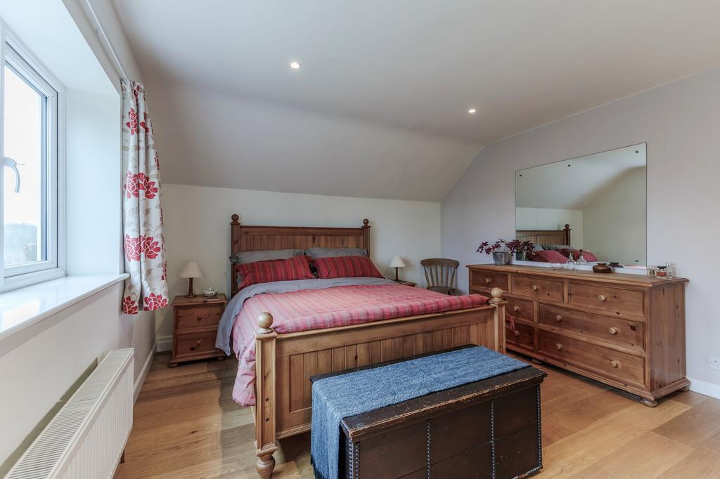 Main Bed 2