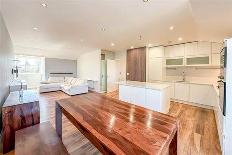 2 bedroom penthouse for sale, Russet Drive, Highfield Park, St. Albans, AL4
