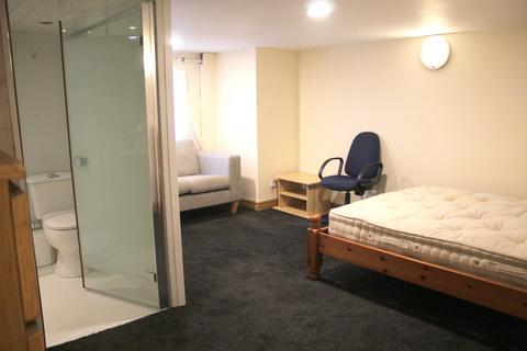 undefined, Meanwood Road, LS6