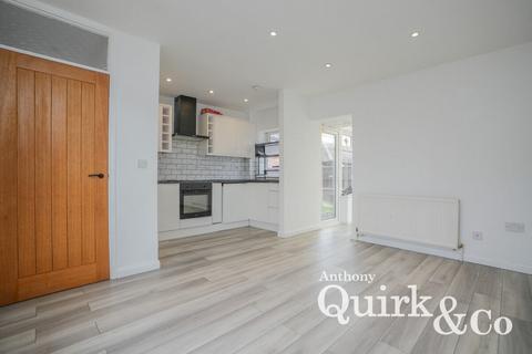 1 bedroom detached bungalow for sale, Station Road, Canvey Island, SS8