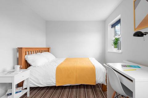 undefined, Rm 2 West Water Crescent, Hampton Vale, PE7 8LT