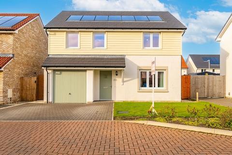 4 bedroom detached house for sale, Brodie Place, East Calder