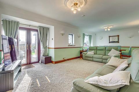 undefined, Green Lane, Leigh-on-sea, SS9