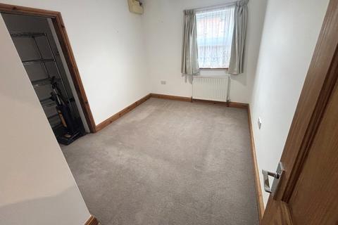 undefined, Addlestone, Surrey, KT15