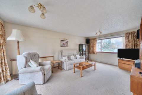 4 bedroom detached house for sale, Elm Tree Close, Chertsey, KT16