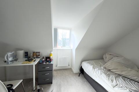 1 bedroom in a house share to rent, Hope Street, Birmingham B5
