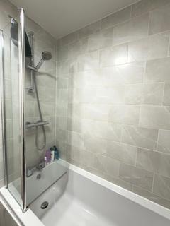 1 bedroom in a house share to rent, Hope Street, Birmingham B5