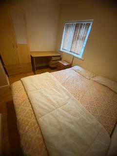 1 bedroom in a house share to rent, Grove Lane, Handsworth B20