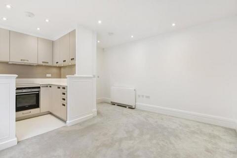2 bedroom apartment to rent, Carburton Street, London W1W