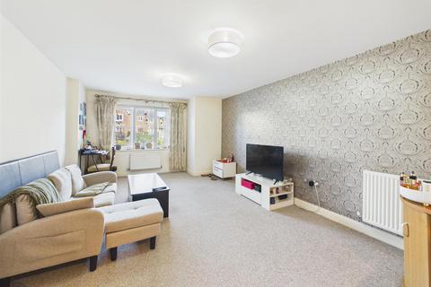 2 bedroom apartment for sale, Nelson Court, Ruislip HA4